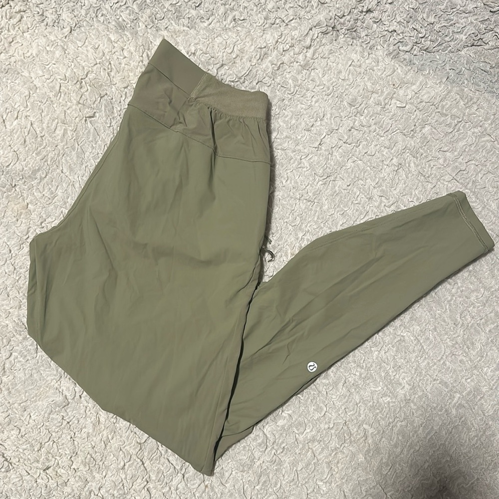 Lululemon Men’s Surge Hybrid Joggers